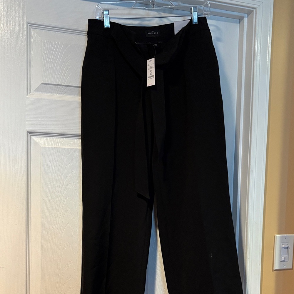 White House/Black Market Women's Pants